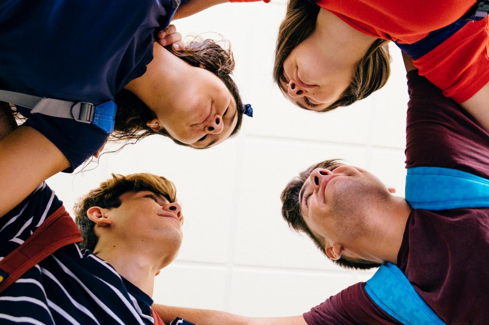 Espacio colaborativo de aprendizaje financiero en zelmoriaxen